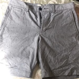 “Penguin” brand men’s shorts